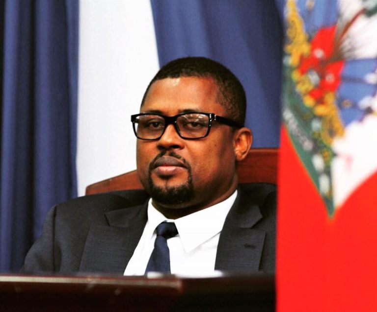 Gary Bodeau président de la Chambre des députés