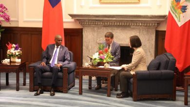 le président haïtien Jovenel Moïse et son hommologue taïwanais TSAI Ing wen lors dun entretien hier mardi 29 mai 2018. crédit photo @moisejovenel1