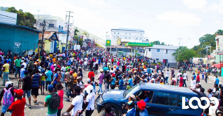 Manifestation du 17 octobre 2018 à Port au Prince contre la corruption et limpunité Photo Luckenson Jean Loop Haiti