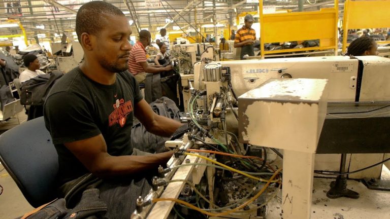 factory worker in Codevi credit IFC