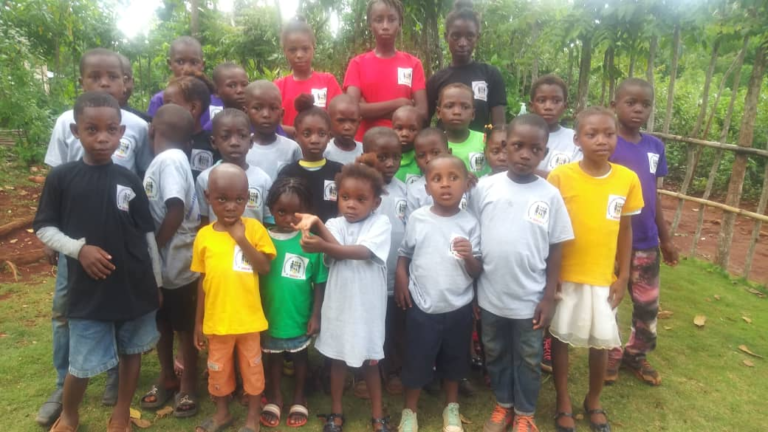 ODACEP vole au secours des enfants démunis de Manzè Avril