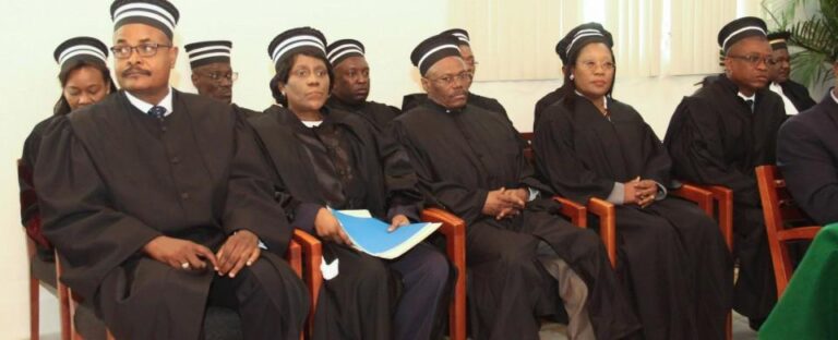 Multiplication des conflits au sein du système judiciaire