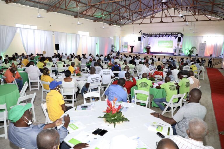 Un peu de mouvement dans la production nationale