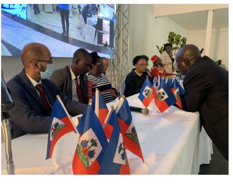 Le Sénat fait du Buzz, selon Ariel Henry Le Sénat fait du Buzz, selon Ariel Henry