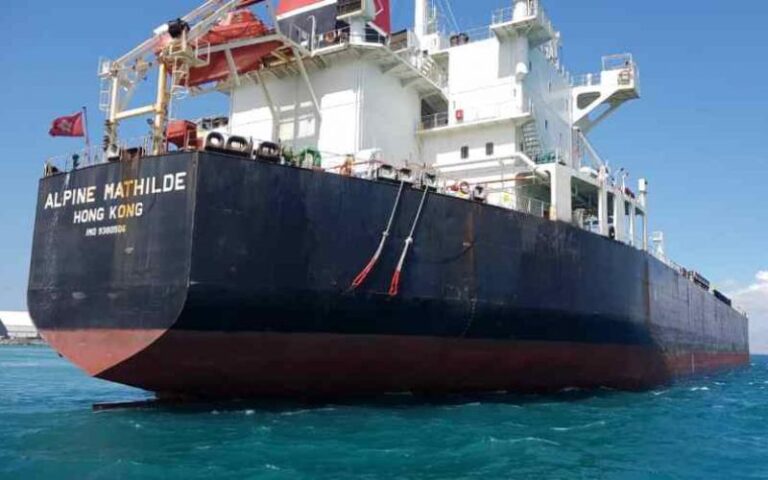 Une nouvelle cargaison de carburant pour pallier la rareté