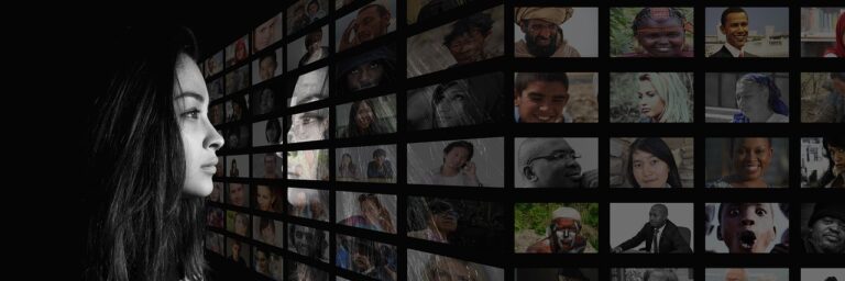 La population de Petit-Goâve en masse dans la rue