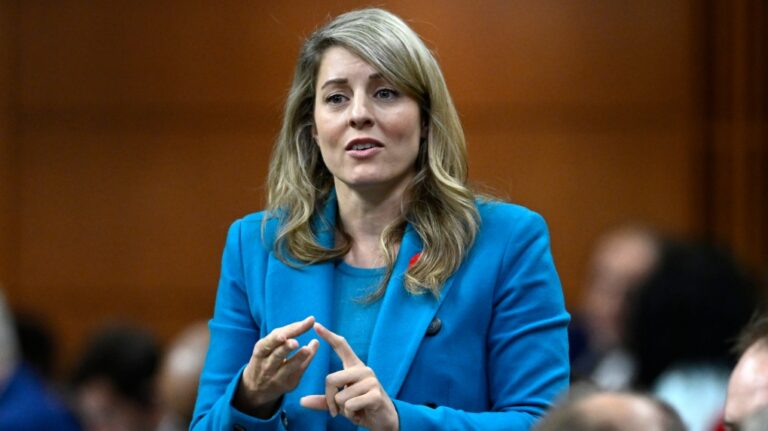 Sanctions: il faut choisir son camp