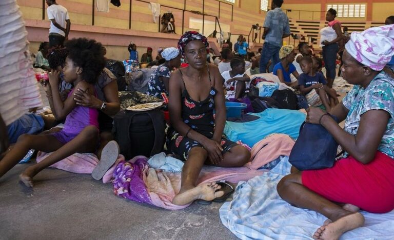 La dégradation des conditions de vie des déplacés internes La dégradation des conditions de vie des déplacés internes