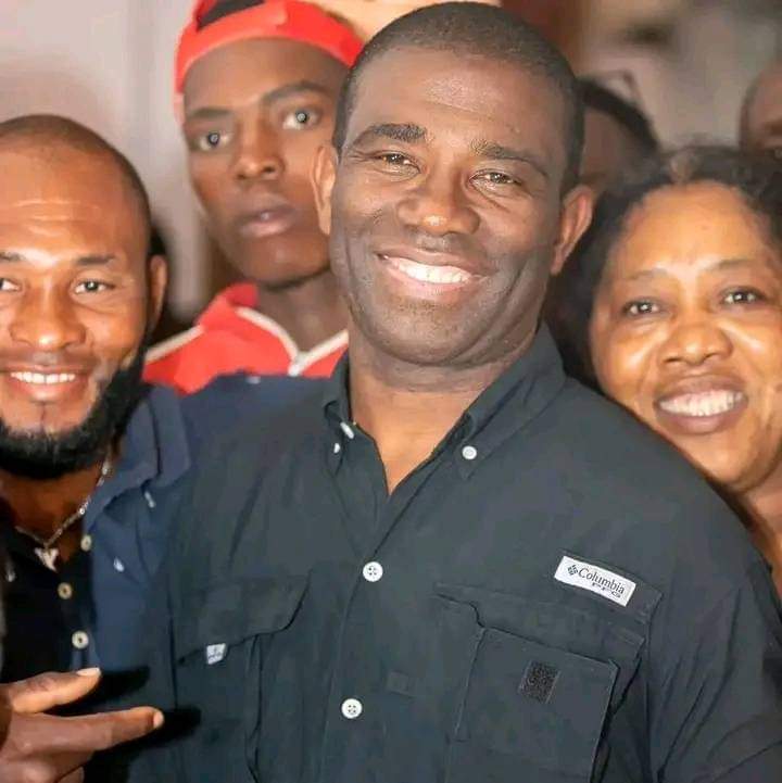 Révolution : on veut nous faire avaler des bobards