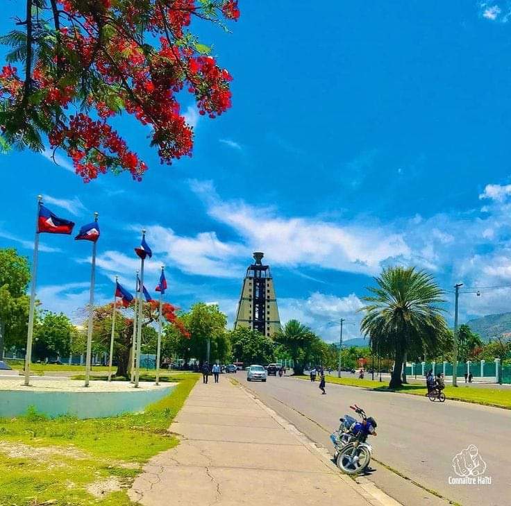 ISTWA PÈP AYISYEN YON LÒT APWÒCH ISTWA PÈP AYISYEN YON LÒT APWÒCH